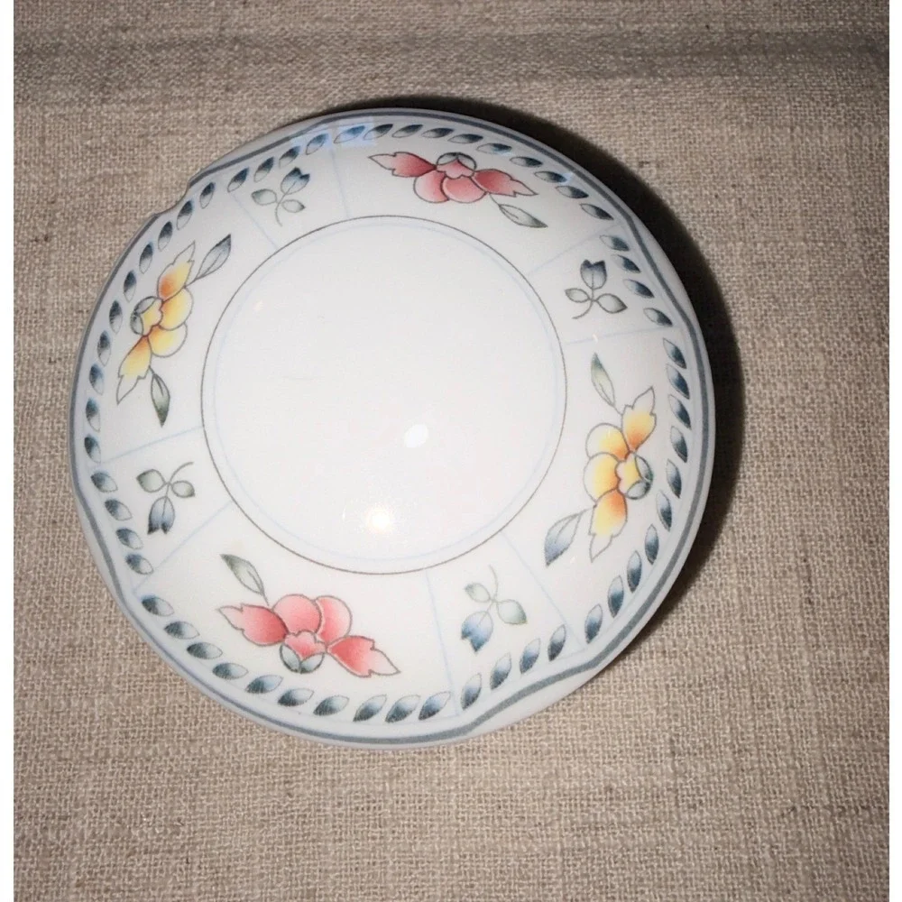 Villeroy‎ & Boch Nanking Bone China Covered Trinket Box Floral